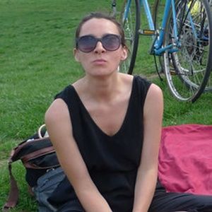 Meet your Posher, Laura